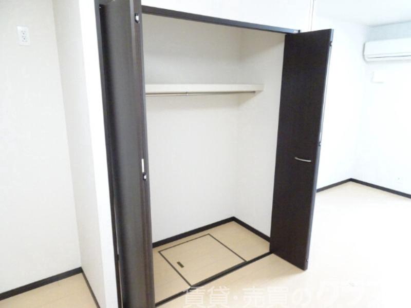 収納　クローゼット