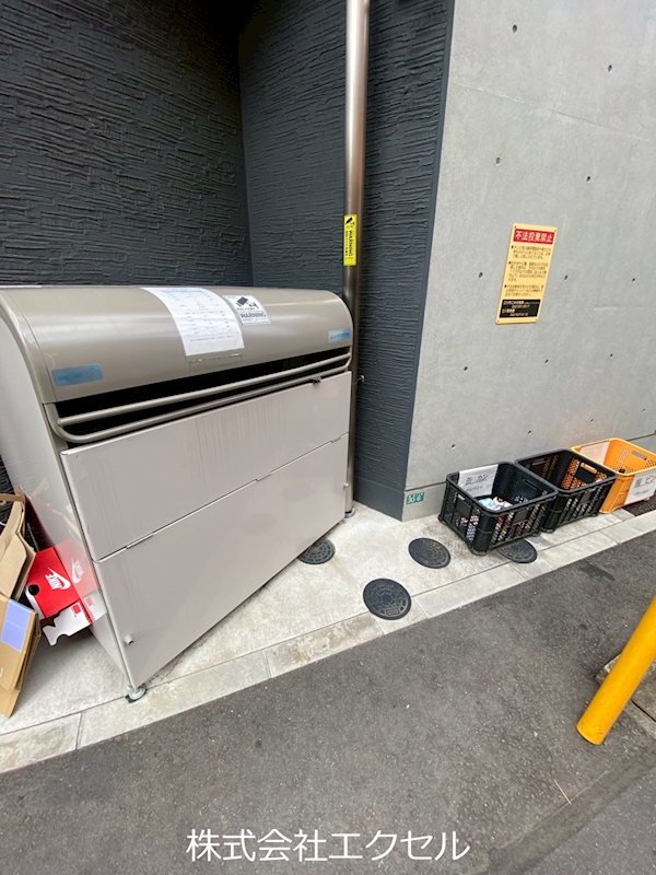 その他　敷地内ゴミ置き場です。