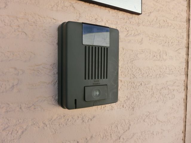 セキュリティ　テレビモニターホン付き