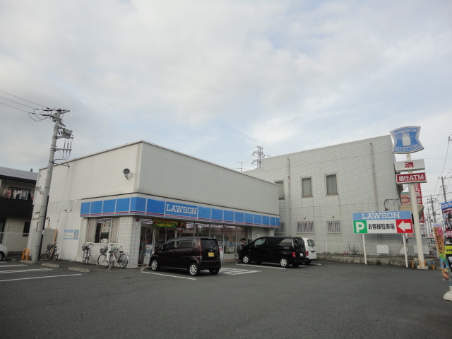 コンビニ　ローソンストア100 LS草加松原四丁目店（コンビニ）まで267m