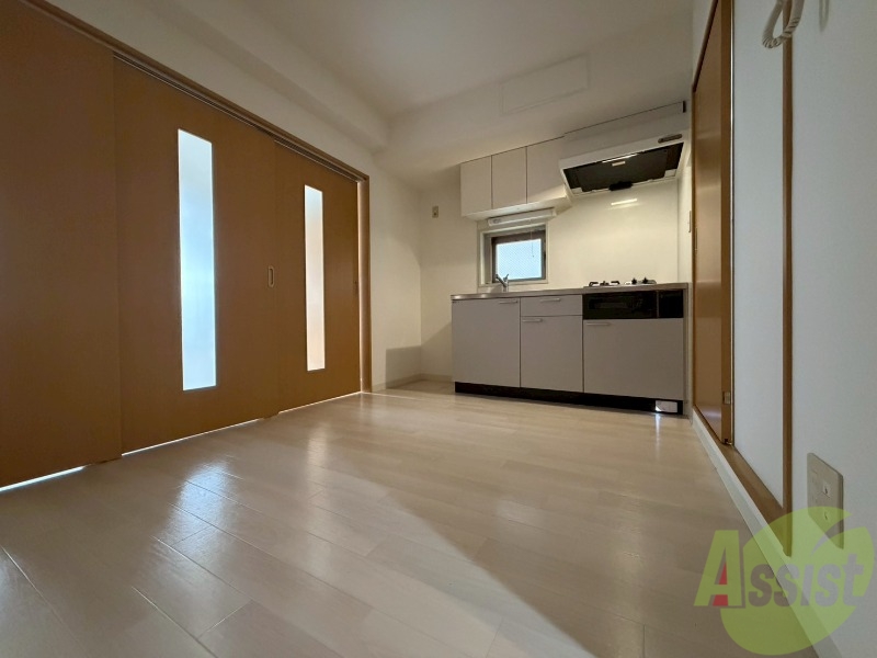 居室・リビング　広くてキレイなお部屋が広がっていて、充実した生活が送れそう。