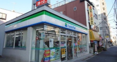 コンビニ　ファミリーマート江東北砂四丁目店（コンビニ）まで92m