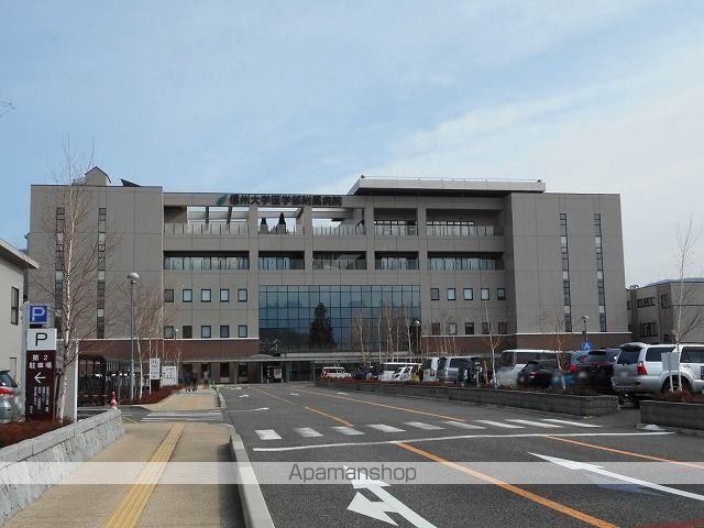 病院　信州大学医学部附属病院（病院）まで2200m