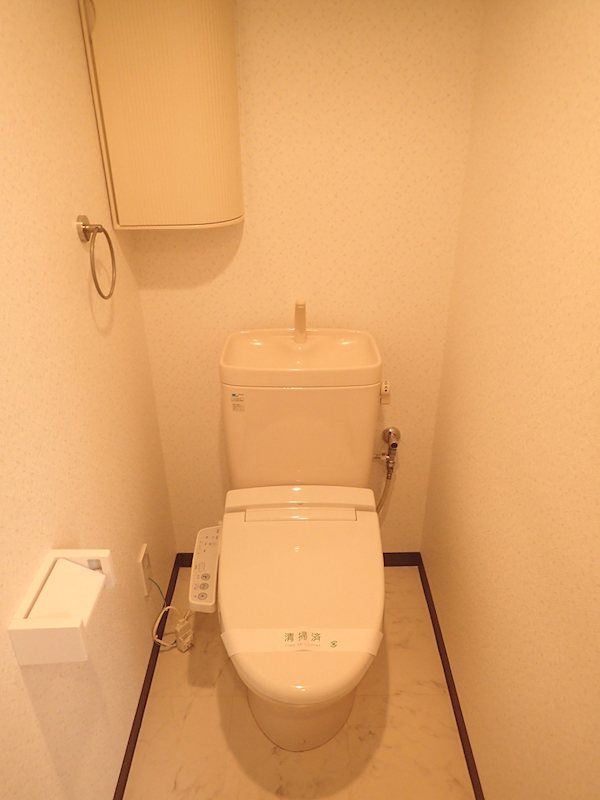 トイレ　ウォシュレット