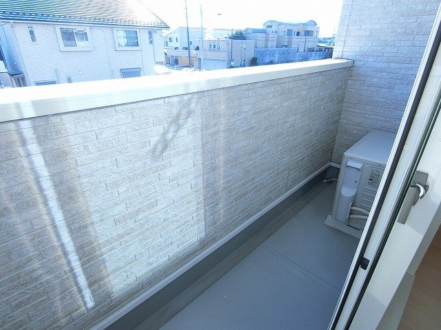 バルコニー　落ち着いた時間を過ごせるバルコニーです