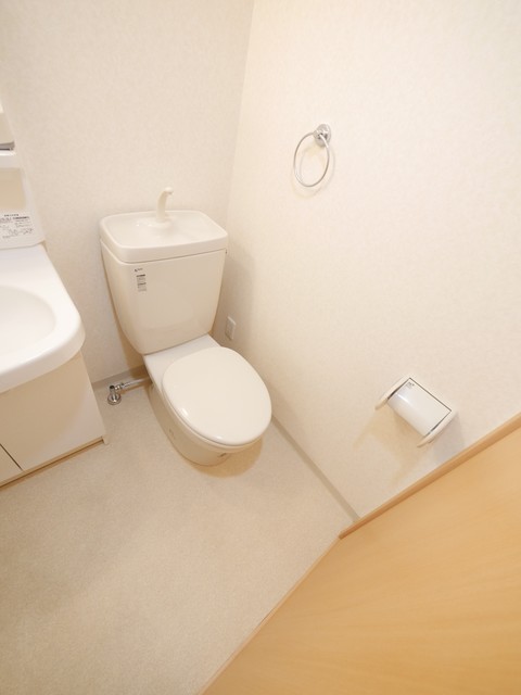 トイレ　★清潔感のあるトイレです★