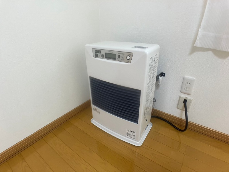 その他設備　灯油暖房です。札幌の寒い冬もこれで大丈夫！