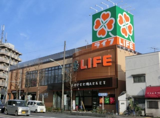 スーパー　ライフ新桜台駅前店（スーパー）まで431m