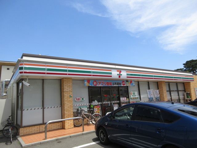 コンビニ　セブンイレブン　練馬大泉学園町７丁目店（コンビニ）まで498m