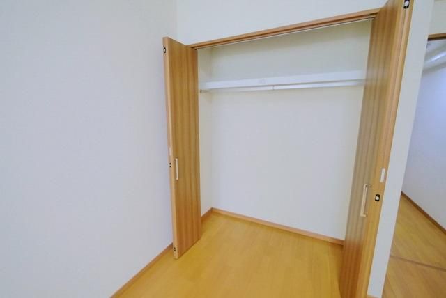 収納　画像は２０６号室