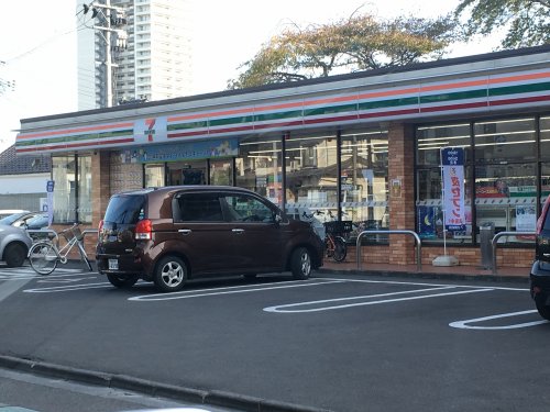 コンビニ　セブンイレブン 仙台荒巻神明町店（コンビニ）まで600m