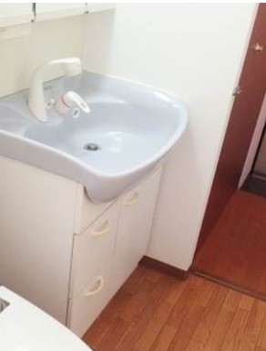 洗面設備　別タイプ部屋　参考写真です
