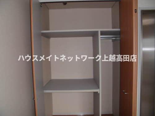 収納　クローゼット