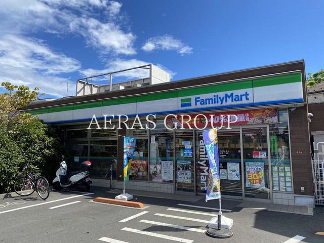 コンビニ　ファミリーマート 永福一丁目店（コンビニ）まで394m