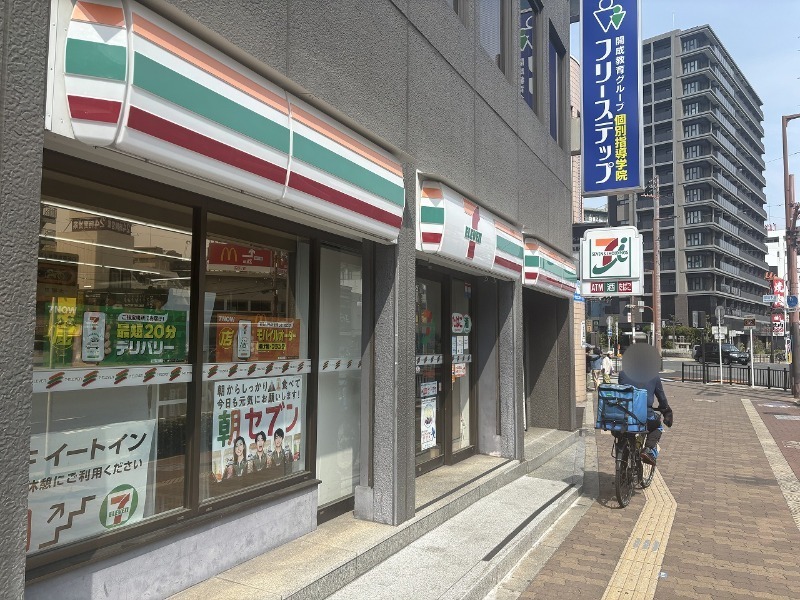 コンビニ　セブンイレブン地下鉄都島駅前店（コンビニ）まで493m