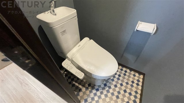その他部屋・スペース　温水洗浄便座付きのトイレです♪