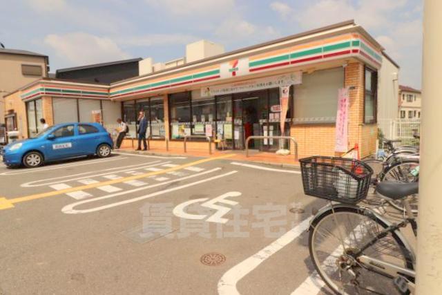 コンビニ　セブンイレブン　JR岸辺駅北店（コンビニ）まで677m