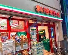 スーパー　まいばすけっと篠崎町6丁目店（スーパー）まで200m