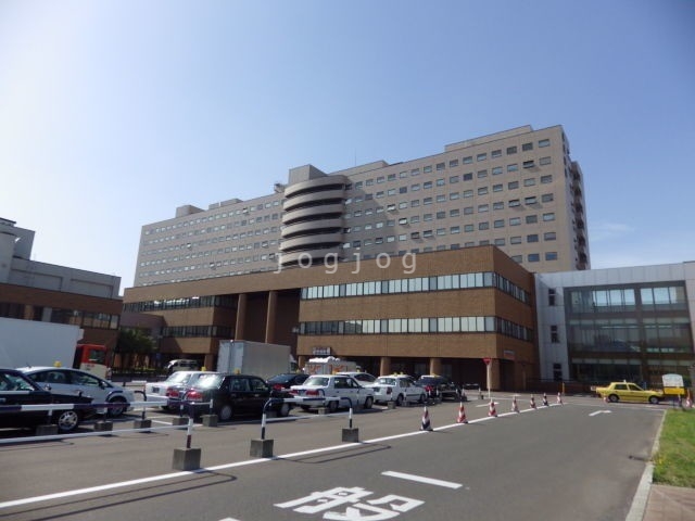 病院　国立大学法人北海道大学病院（病院）まで1561m