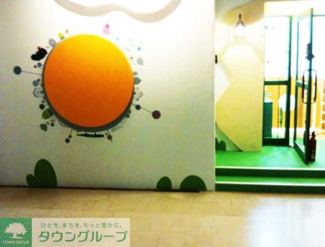 幼稚園・保育園　ソレイユナーサリー（幼稚園・保育園）まで868m