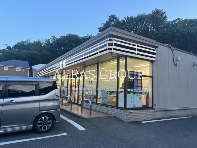 コンビニ　セブン-イレブン 板橋赤塚５丁目店（コンビニ）まで244m