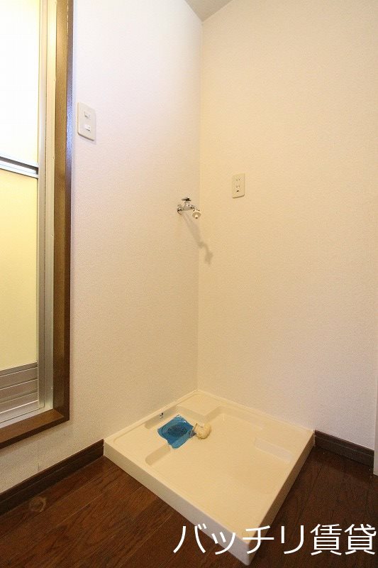 洗面設備　同型タイプの為現状優先