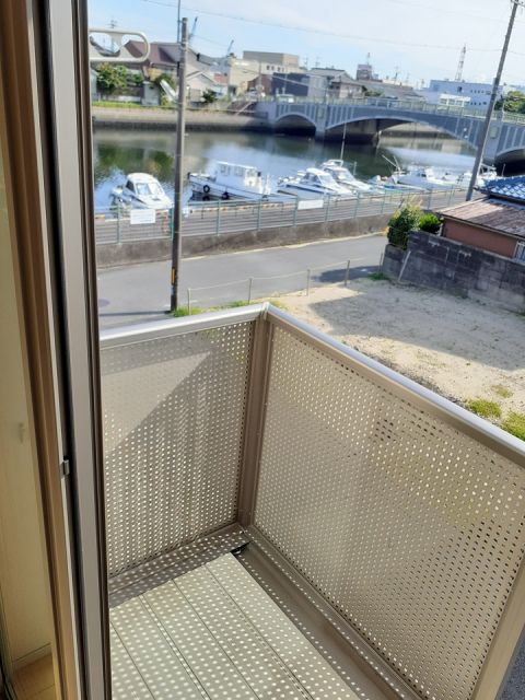 バルコニー