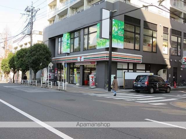 コンビニ　セブンイレブン（コンビニ）まで400m