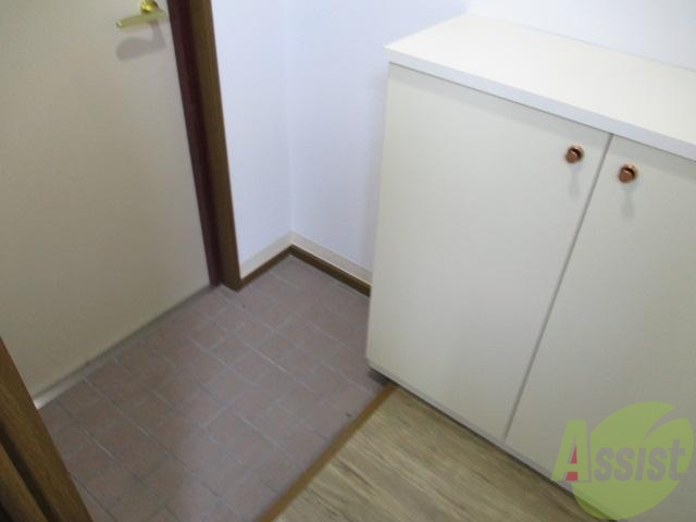 玄関　収納もあり便利ですー