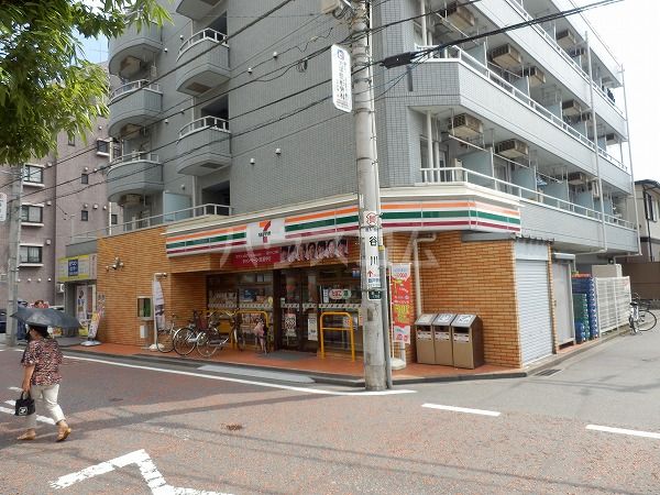 コンビニ　セブンイレブン 川崎多摩区役所前店（コンビニ）まで213m