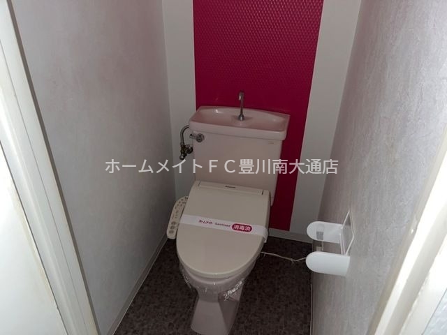 トイレ　イメージ