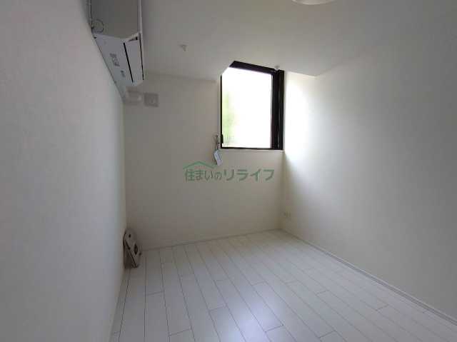 居室・リビング　別部屋同タイプ部屋の参考写真となります。
