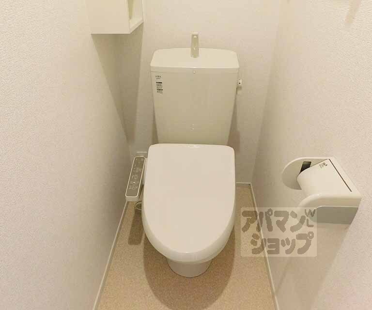トイレ　ウォシュレット付・