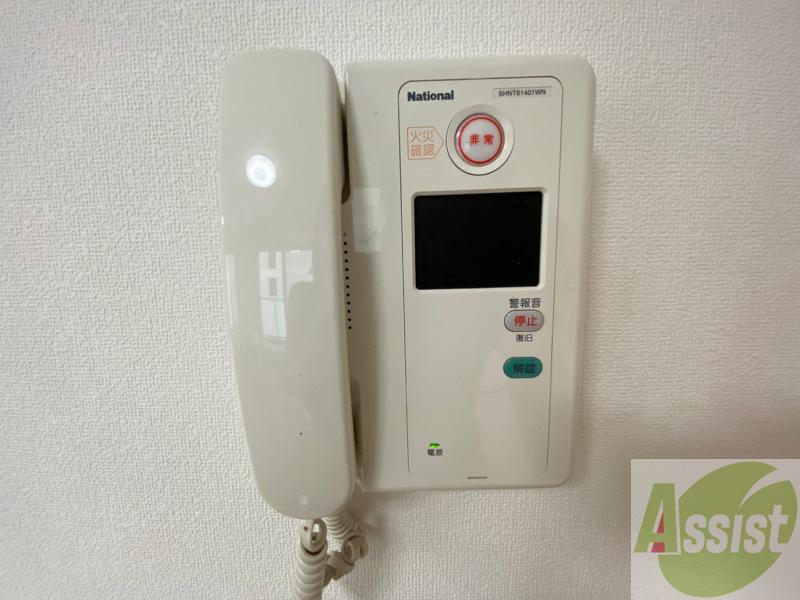 セキュリティ　インターホンで来客確認ができます。安心ですね。