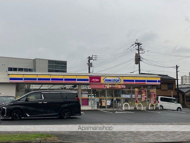 コンビニ　ミニストップ八幡陣原店（コンビニ）まで889m