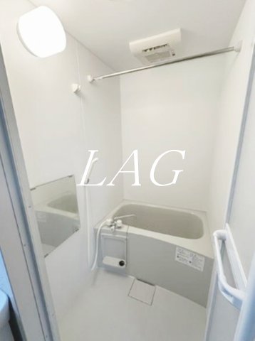バス・シャワールーム　お風呂です。