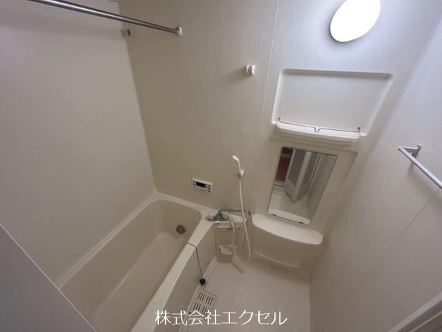 バス・シャワールーム　追い炊き機能がございます。