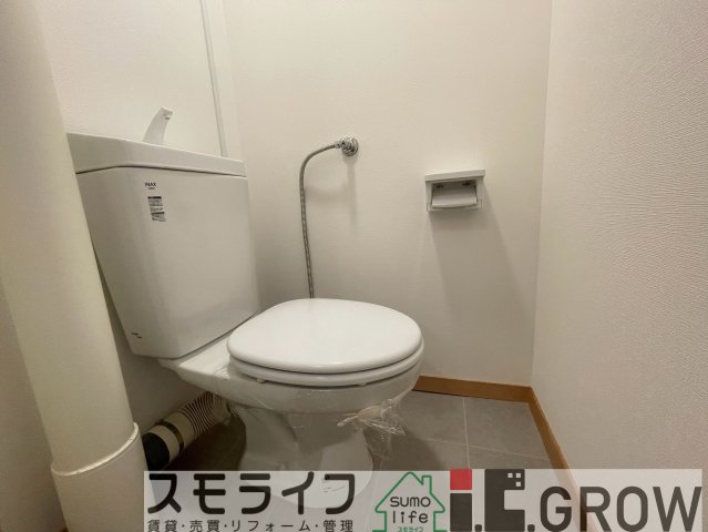 鶴甲コーポ15号館のトイレ写真