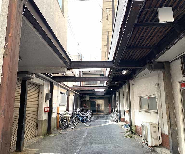マンション松原の外観写真