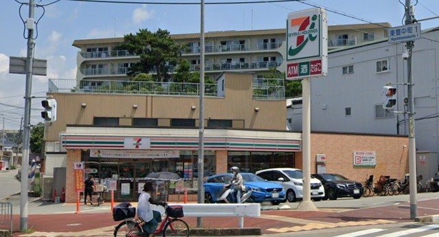 コンビニ　セブンイレブン　東豊中4丁目店（コンビニ）まで802m