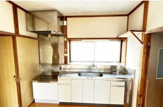 粂田様貸家のキッチン写真