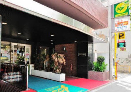 スーパー　ココスナカムラ麹町店（スーパー）まで280m