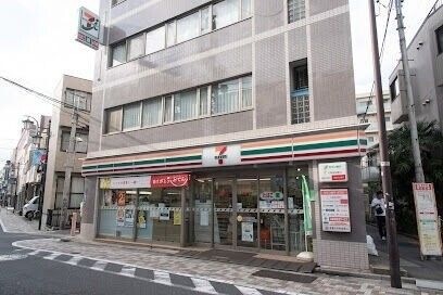 コンビニ　セブンイレブン元代々木町店（コンビニ）まで165m