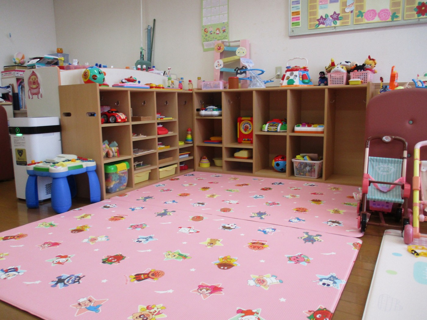 幼稚園・保育園　なでしこ保育園（幼稚園・保育園）まで248m