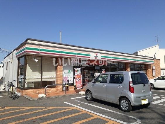 コンビニ　セブンイレブン 岡山西辛川店（コンビニ）まで738m