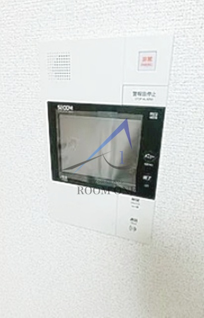 セキュリティ　モニター付きインターホンです。