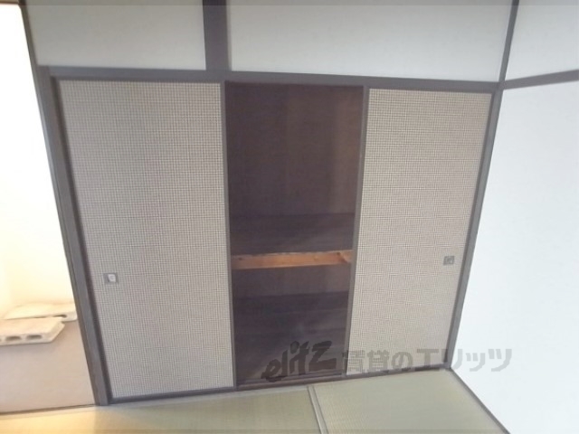 叡山電鉄叡山本線 出町柳駅 バス乗車時間：10分 最寄りバス停で下車 徒歩4分 1階建 築62年の内装写真