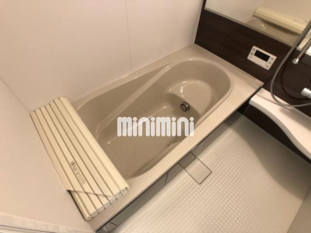 バス・シャワールーム　追い炊き機能が付いています