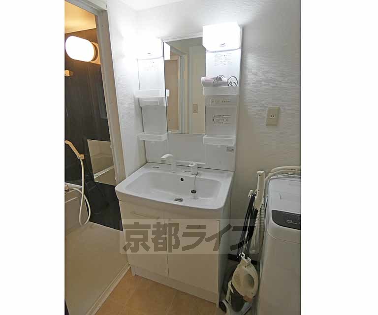 洗面設備　洗面台です。