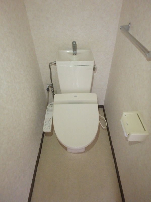 トイレ　図面と現状に相違がある場合には現状を優先